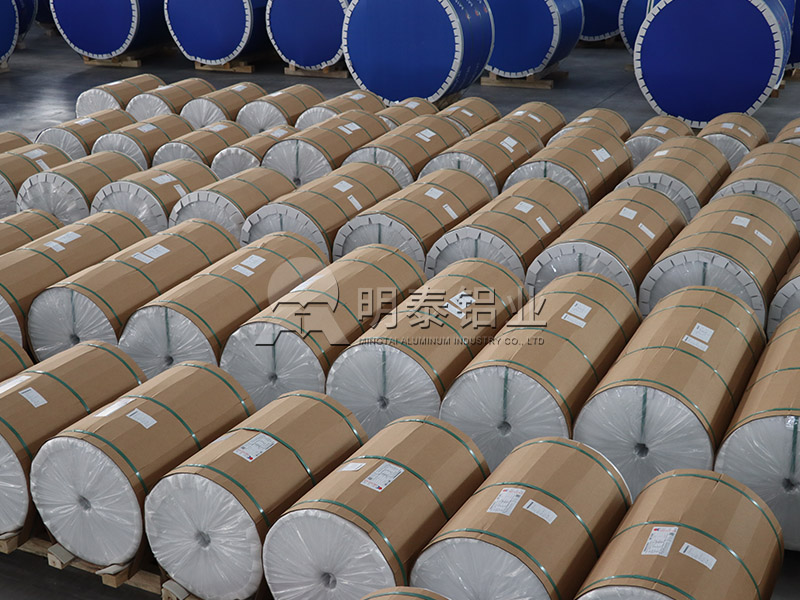 铝瓶盖料8011铝箔：性能优越的“多面手”